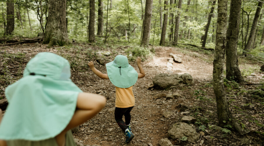 hiking with kids shenandoah